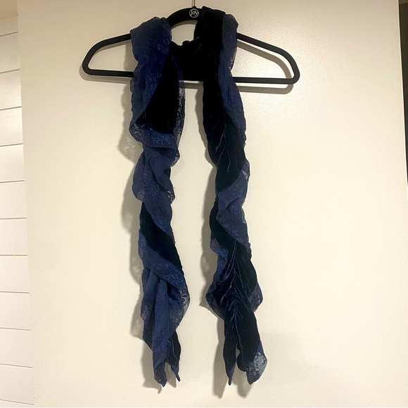 Elizabeth Gillett Blue Lace and Ruffle Scarf, NWOT - Picture 1 of 6